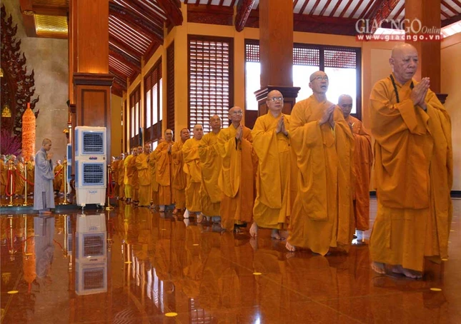 Qua duong va kinh hanh (14).jpg