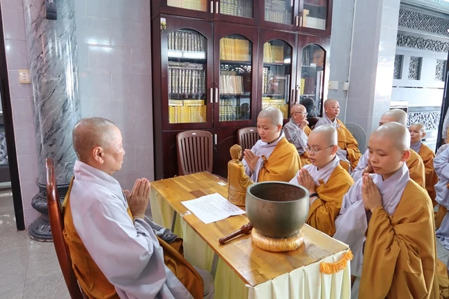 TP.HCM: Trường hạ Phổ Quang, Kim Sơn khai giảng ảnh 5 IMG_2499.JPG