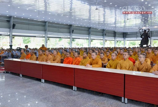 Khoa tu ngay 0-6 (3).jpg