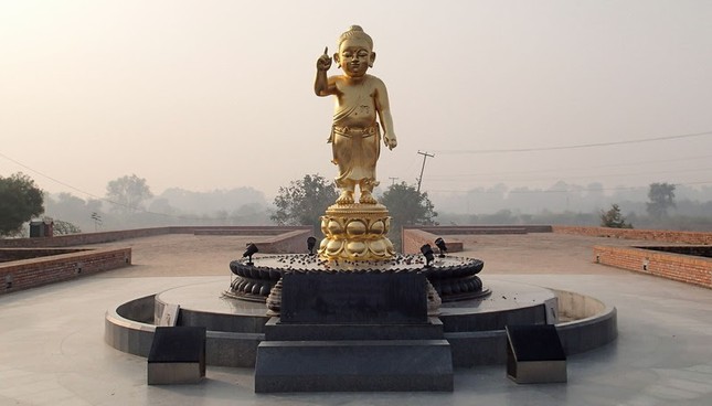 Lumbini1.jpg