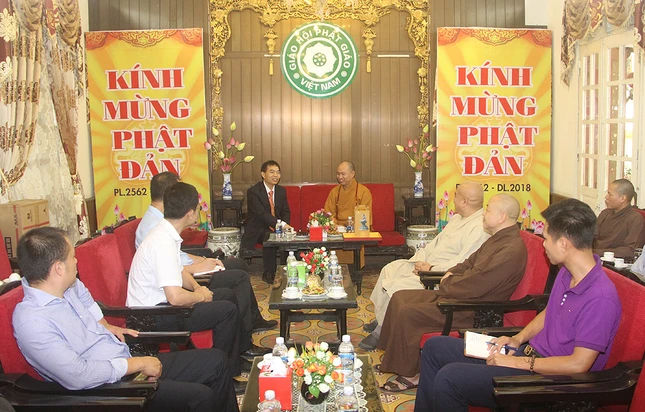 Hà Nội: Đoàn Đại sứ quán Trung Quốc thăm GHPGVN ảnh 1 img_0693-copy_1_jpg.jpg