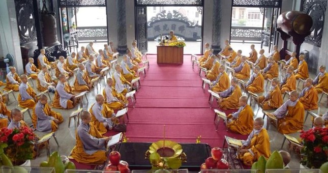 Chư hành giả Ni Q.Phú Nhuận bố-tát đầu mùa An cư ảnh 1 lamkhe04.jpg