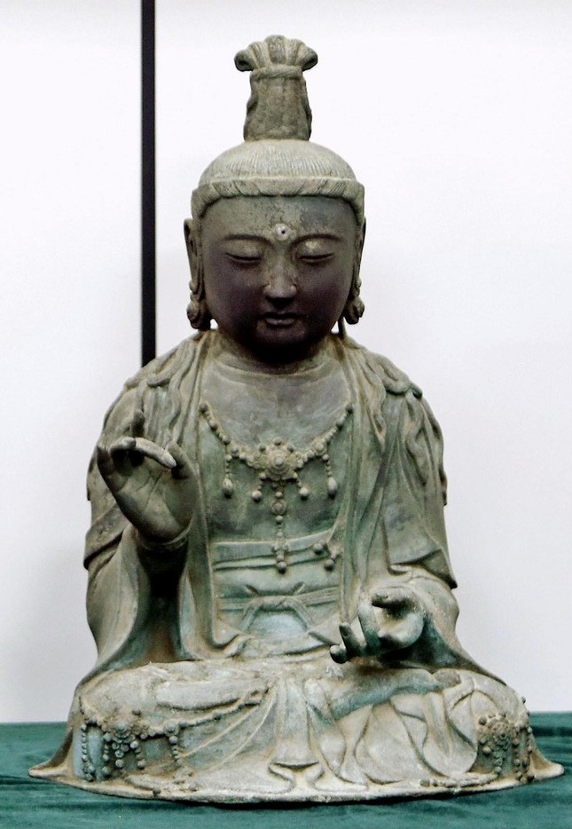 Kannonstatue.jpg