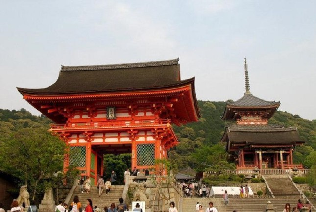 chuathanhthuy (3).jpg