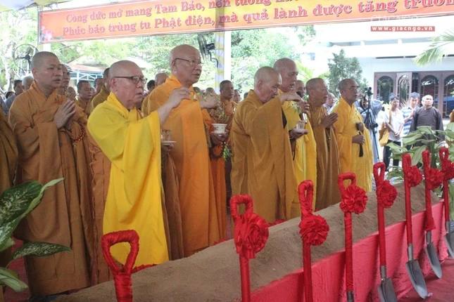 TP.HCM: Chùa An Linh đặt đá xây dựng ảnh 2 12al.jpg