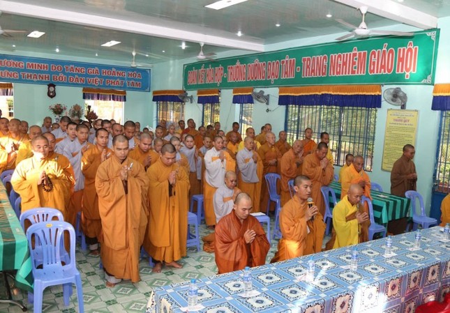 BTS Phật giáo TP.HCM thăm 40 trường hạ tập trung ảnh 27 10.jpg