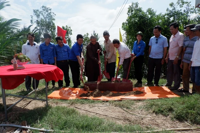 2- động thổ xây dựng .JPG