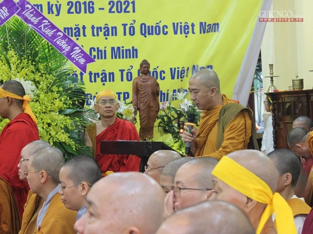Cung tiễn kim quan TT.Thích Thiện Minh về Vĩnh Long ảnh 4 7dq.jpg