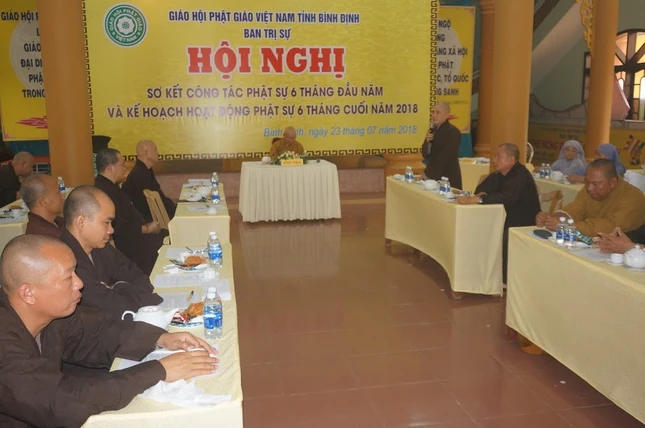BTS Phật giáo tỉnh Bình Định sơ kết Phật sự ảnh 1 hoinghi BD.JPG