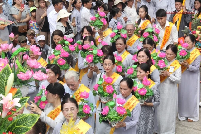 TT-Huế: Chính thức khai mạc lễ hội Quán Thế Âm ảnh 7 7.jpg
