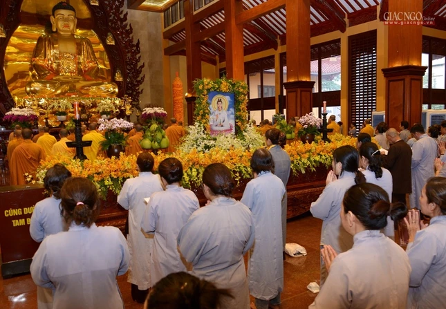 Le quy y- via Quan Am (5).jpg