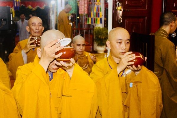 Hậu Giang: Đại Giới đàn Huệ Đức khai mạc, truyền giới ảnh 10 080ab191b24d53130a5c-600x400.jpg