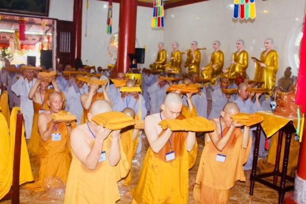 Hậu Giang: Đại Giới đàn Huệ Đức khai mạc, truyền giới ảnh 9 a76d5cf75f2bbe75e73a-600x400.jpg