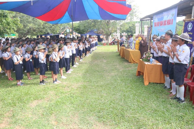 kmtluchoahvang (7).jpg