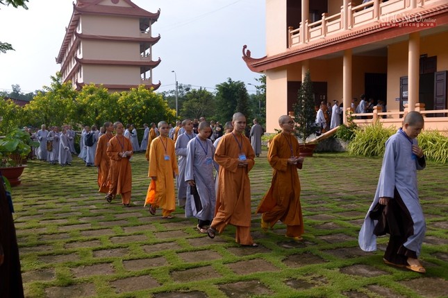 TP.HCM: 311 Tăng Ni thí sinh thi vào Học viện khóa XIII ảnh 11 BTN_011.jpg