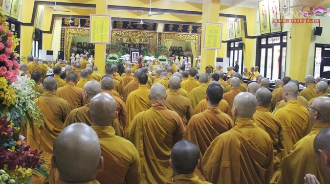 Chùa Vĩnh Nghiêm: Tưởng niệm HT.Tâm Châu, tạ pháp ảnh 7 10tp.jpg