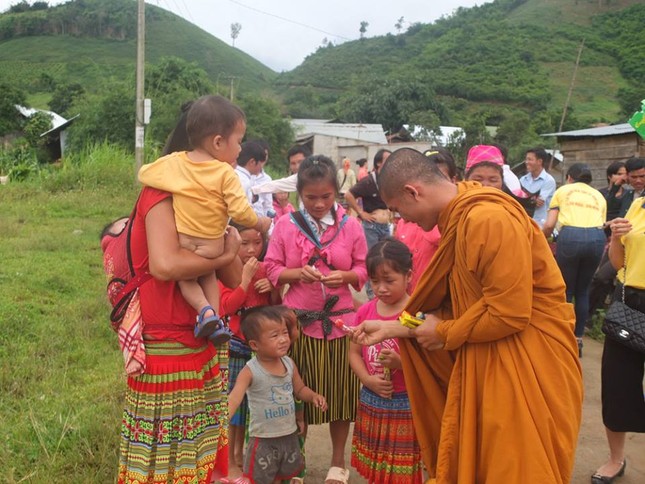 Tịnh xá Ngọc Đạt trao 200 phần quà nhân mùa Vu lan ảnh 1 a Ngoc Dat 2.jpg