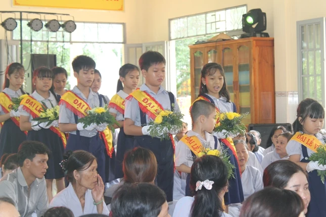 Đồng Tháp: Trường TCPH tỉnh, chùa Hưng Thiền mãn hạ ảnh 2 IMG_8563.JPG