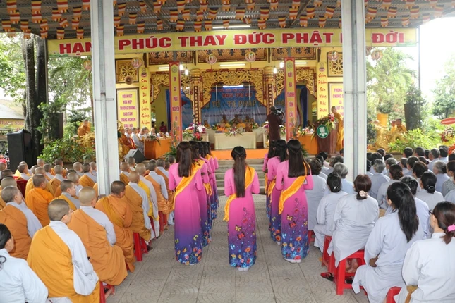 Phật giáo Đồng Nai tổ chức lễ tạ pháp, Vu lan ảnh 9 a xuanloc2.JPG