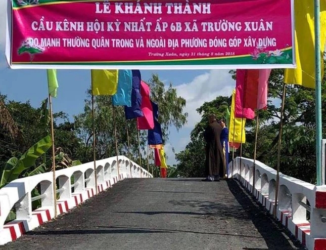 Chuan bi le khanh thanh cau.jpg