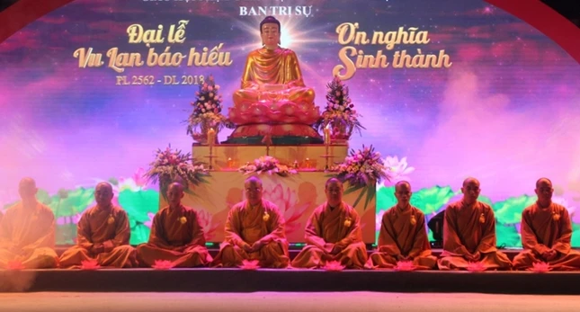 Nghệ An tổ chức Đại lễ Vu lan và bế mạc An cư ảnh 1 IMG_4804.JPG