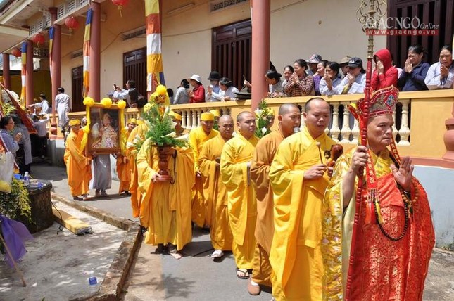 Lễ nhập tháp Trưởng lão HT.Thích Viên Quán ảnh 10 DSC_0109.jpg