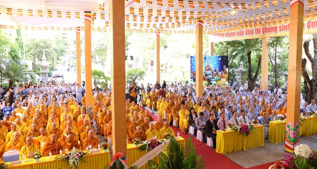 Hội thảo Hoằng pháp khu vực miền Trung - Tây Nguyên ảnh 11 z1128232581749_80bfe040d4bb749c7e9ebd2be6110604.jpg