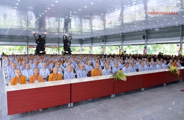 Le khai giang khoa XIII (5).jpg