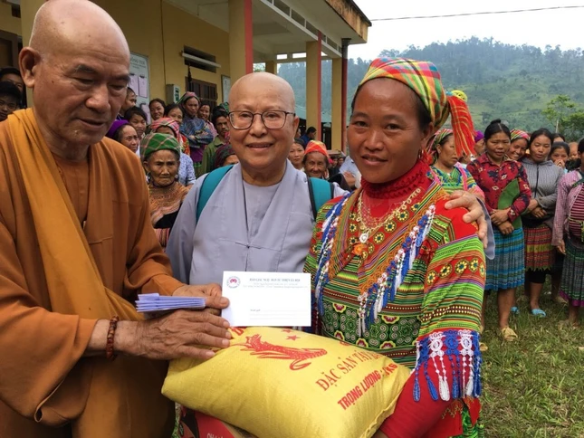 PHAT 200 PQ TAI XA NA HAU - H2.jpeg