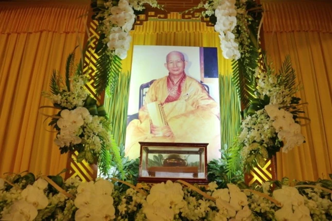 Lễ nhập kim quan Trưởng lão HT.Thích Minh Cảnh ảnh 1 letang.6.JPG