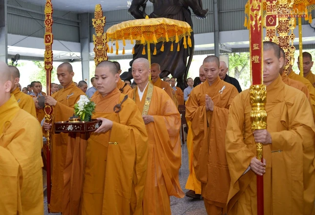 Gần 70 triệu đồng hỷ cúng tại khóa tu ở Học viện ảnh 1 BTN_0001.jpg