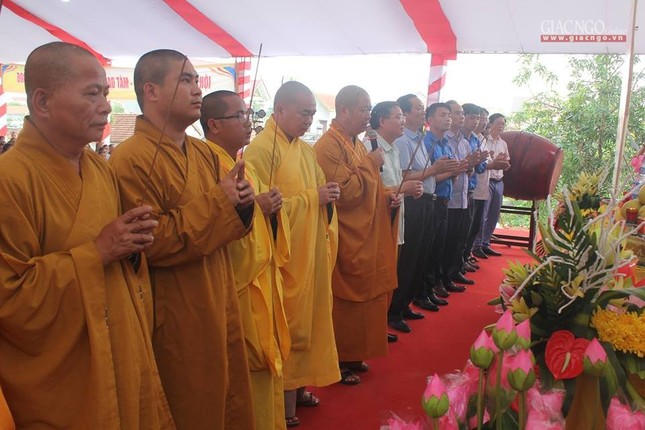 anh huutinh6.jpg