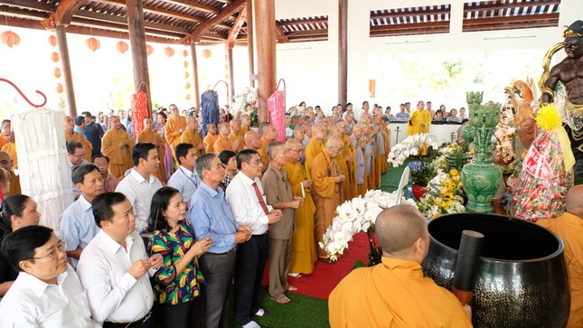 An vị tượng Phật, khai đại hồng chung chùa Hưng Lâm ảnh 4 9.jpg