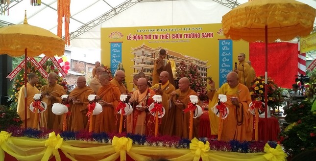 truongsanh1.jpg