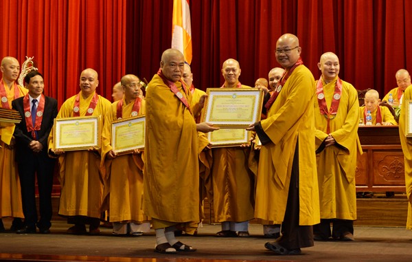 Học viện Phật giáo VN tại Hà Nội tổ chức lễ tốt nghiệp ảnh 9 dsc_8804_1.jpg