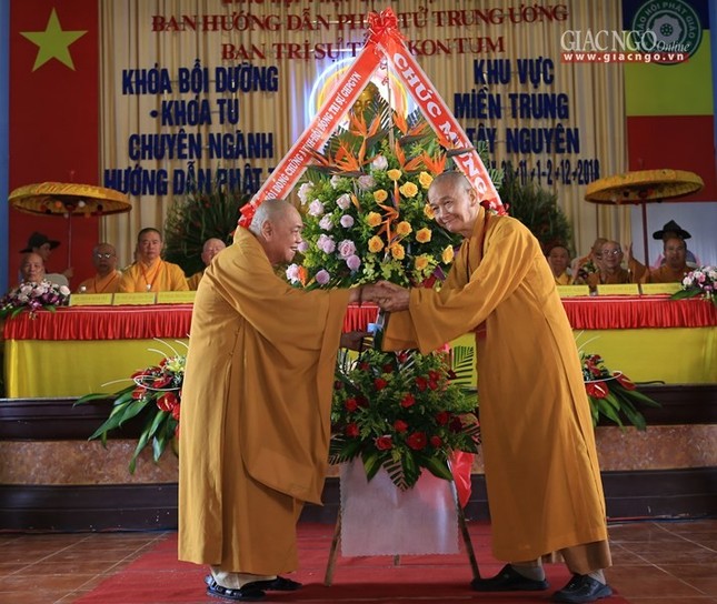 khaimac.1.jpg