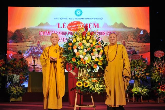 Lễ kỷ niệm 10 năm sáp nhập Phật giáo Thủ đô ảnh 10 49.jpg