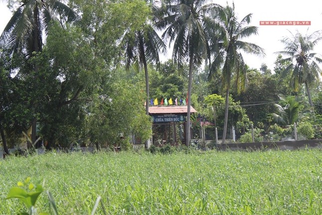 Tưới tẩm hạt giống phụng sự nơi xóm nghèo ảnh 1 1td.jpg