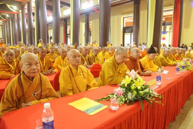 Trọng thể Đại lễ tưởng niệm Phật hoàng tại Yên Tử ảnh 2 36.jpg