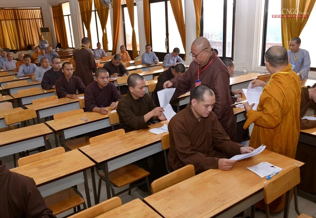 Thi tuyen sinh Thac si Phat hoc (10).jpg