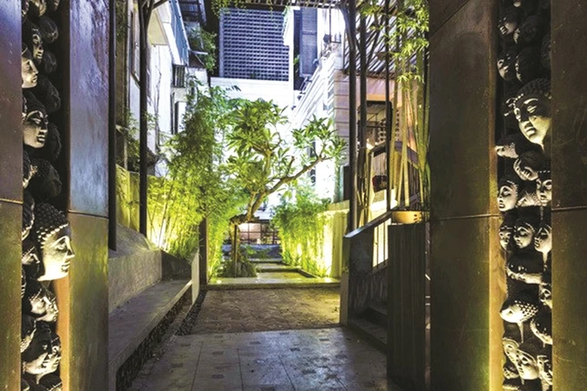 tuong ton giao (1).jpg