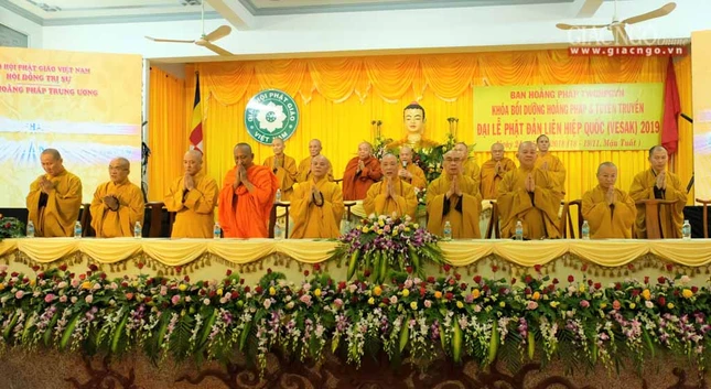 hoangphap (1 of 5).jpg