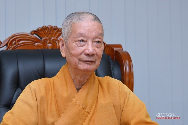 Thư Tổng Biên tập ảnh 1 HT Tri Quang.jpg