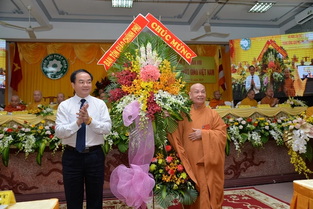 ANH BAA (1).JPG