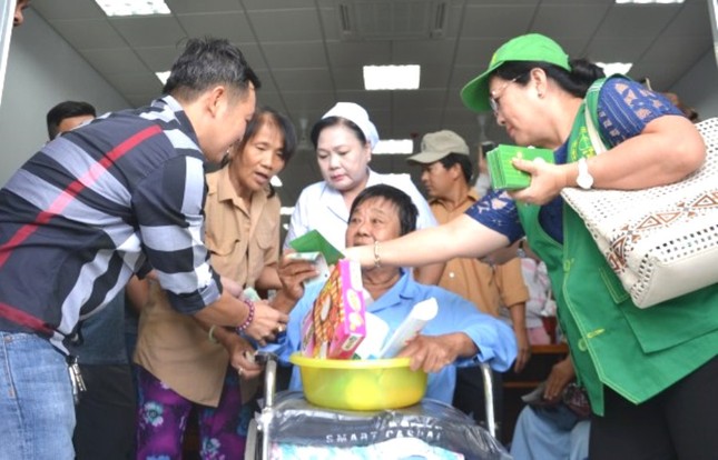 Nhiều hoạt động chăm lo Tết đến người nghèo ảnh 4 chanh tam.jpg