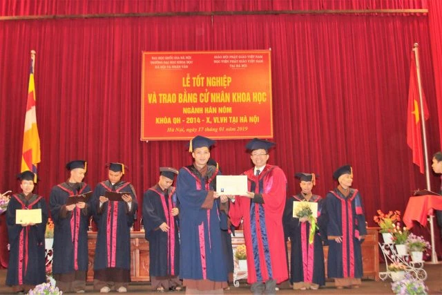 70 Tăng Ni sinh nhận bằng cử nhân ngành Hán Nôm ảnh 2 hannom 2.jpg