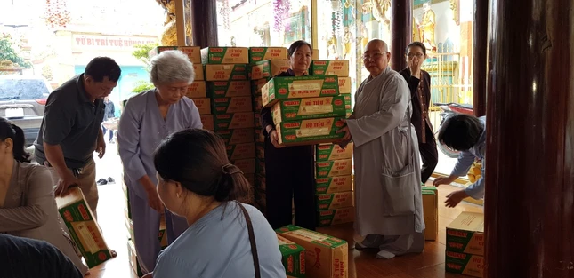 CHUA HOA QUANG (3).jpg