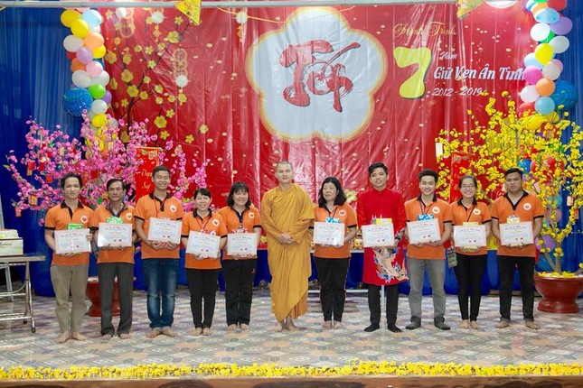 Bạn trẻ Nhân Sinh đón Tết thiền vị, nhân văn ảnh 3 1 nsinh 2.jpg