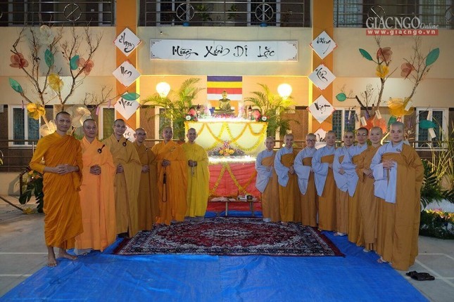 Tăng Ni sinh VN tại Ấn Độ đón Tết cổ truyền ảnh 6 IMG_2959.jpg