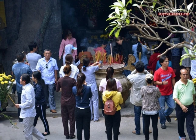 Ram thang Gieng (17).jpg